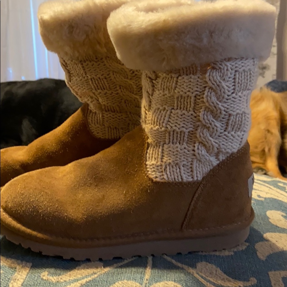 Ugg Sweater boot